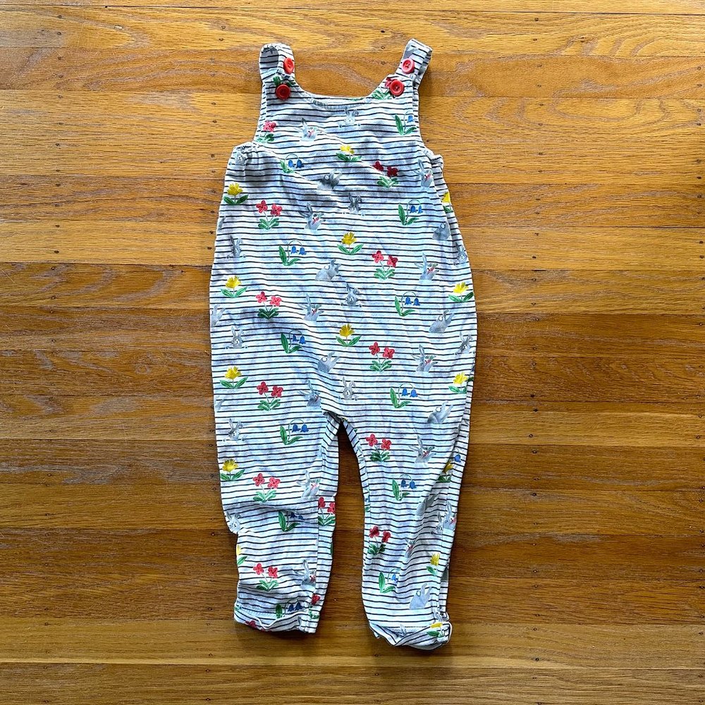 Mini Boden bunny overalls